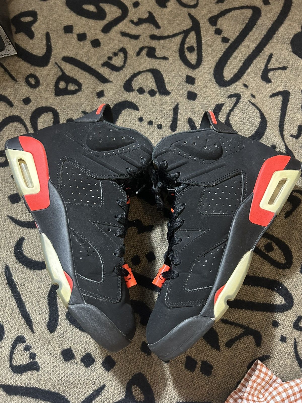 Jordan Brand × Nike 2019 Infared Jordan vi 6 Size US 9 / EU 42 - 3 Thumbnail