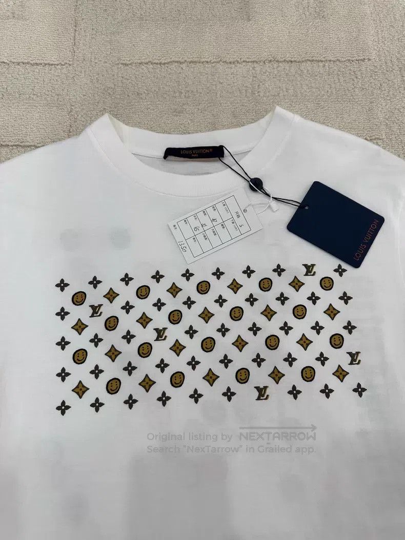 Louis Vuitton Louis Vuitton 25 New X KAWS Co-branded Short Sleeve Size US S / EU 44-46 / 1 - 3 Thumbnail