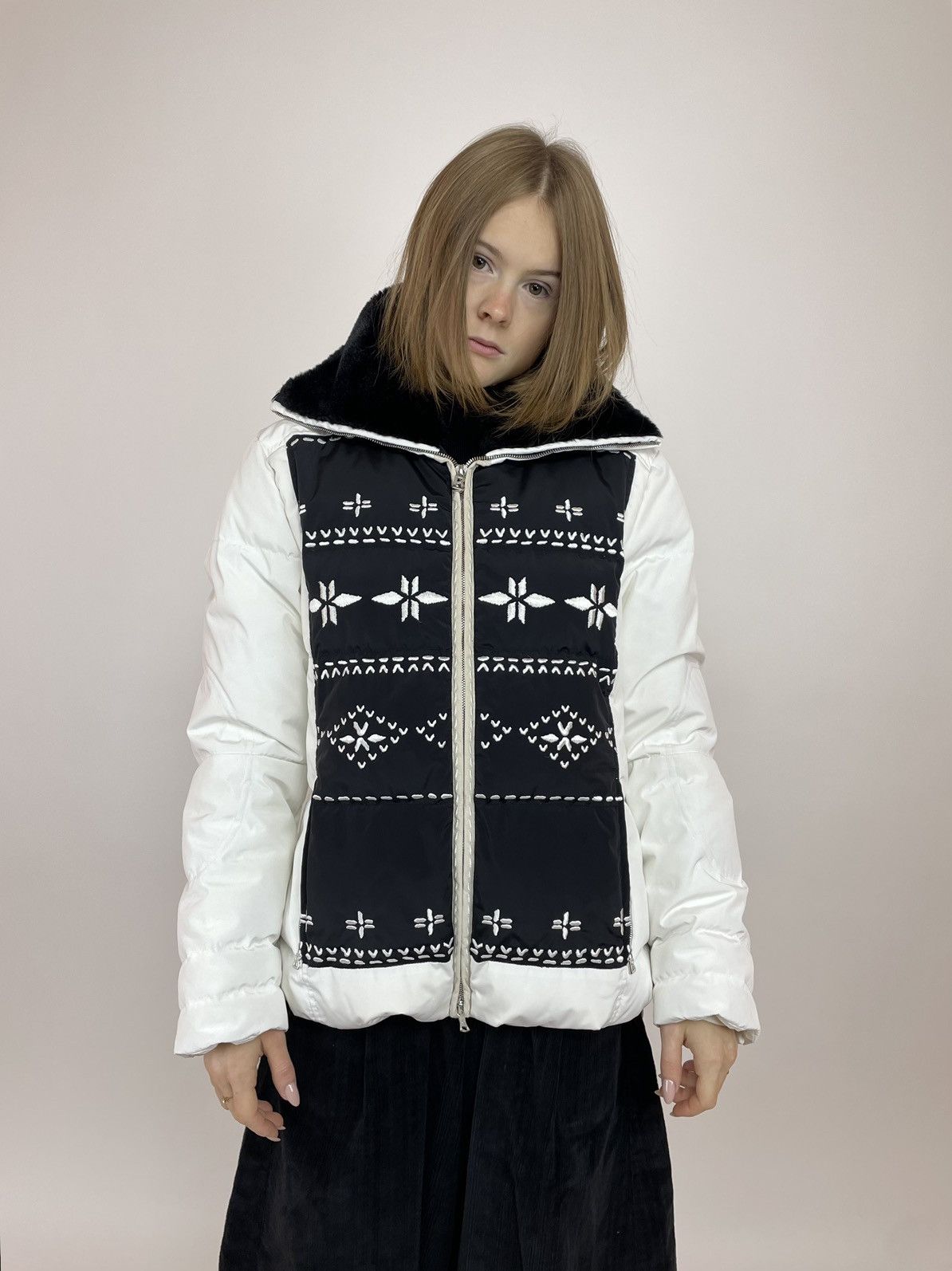 Bogner Bogner Down jacket Skiing puffer JKT Womens size 38 US8 Size XS / US 0-2 / IT 36-38 - 2 Thumbnail