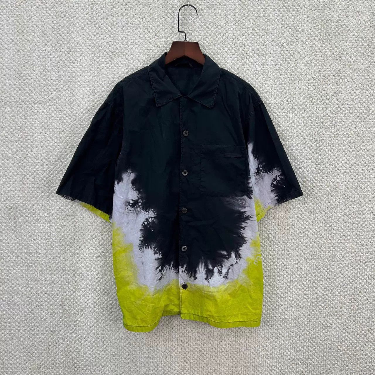 Prada Prada Tie-Dye Colorblocked Short Sleeve Shirt L 98 New Size US L / EU 52-54 / 3 - 1 Thumbnail