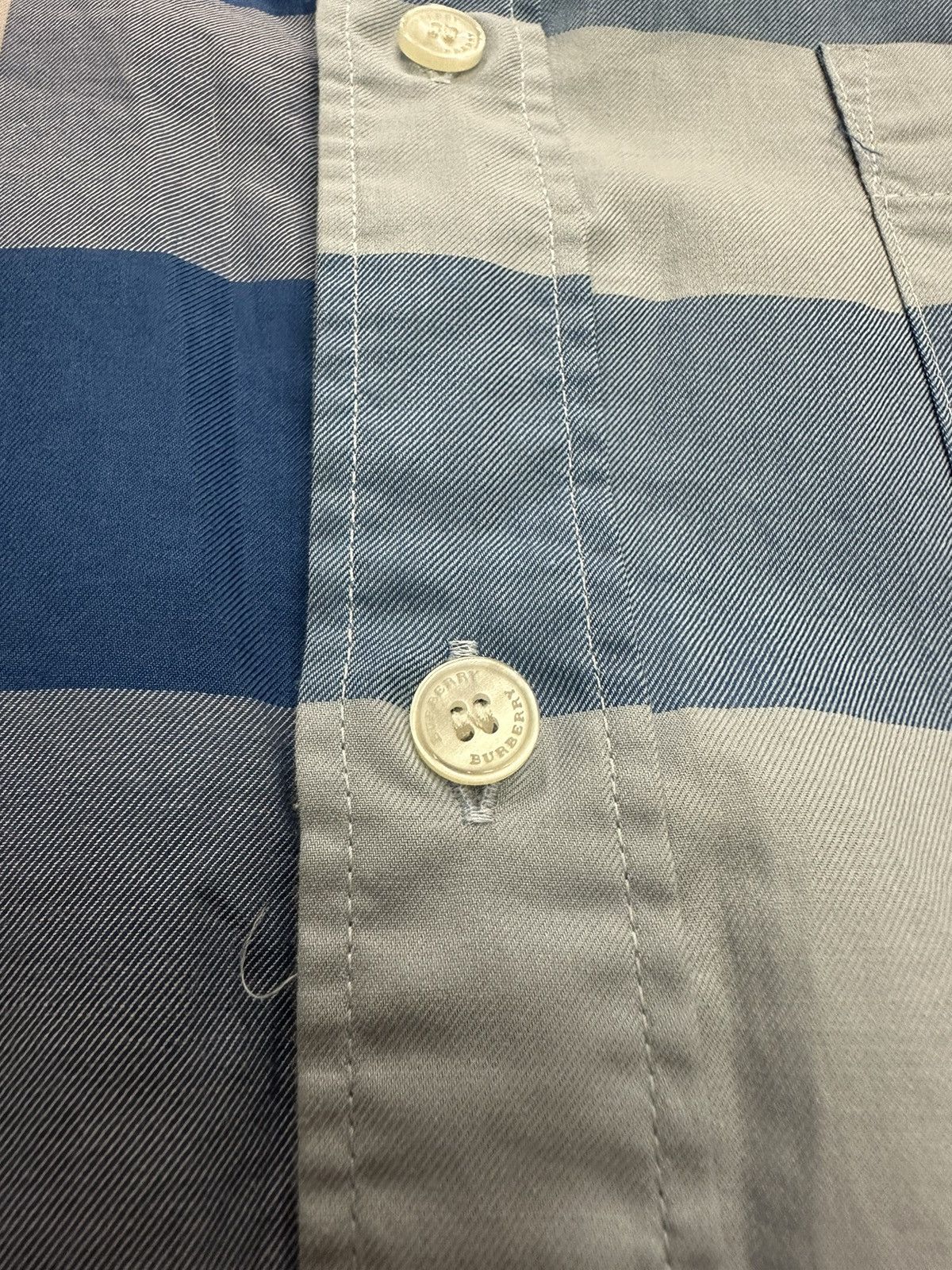 Burberry Burberry novacheck shirt Size US M / EU 48-50 / 2 - 4 Thumbnail