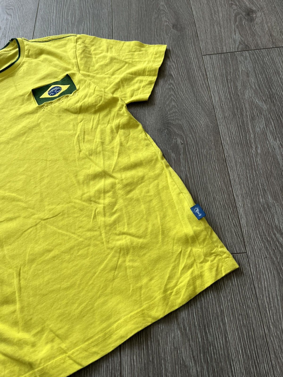 Adidas Vintage Adidas Brasil Football T-Shirt Football Soccer Size US M / EU 48-50 / 2 - 6 Thumbnail