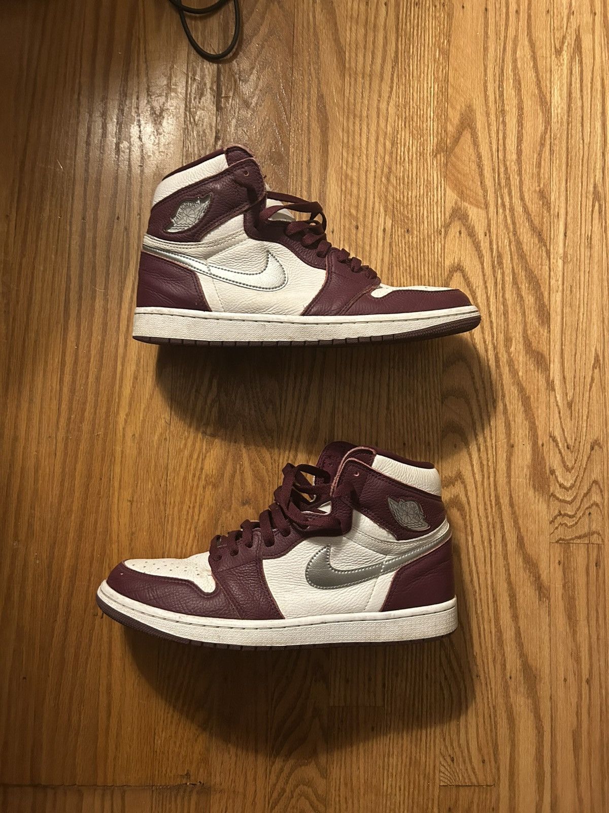 Jordan Brand Jordan 1 Burgundy Mens 11 Size US 11.5 / EU 44-45 - 2 Thumbnail