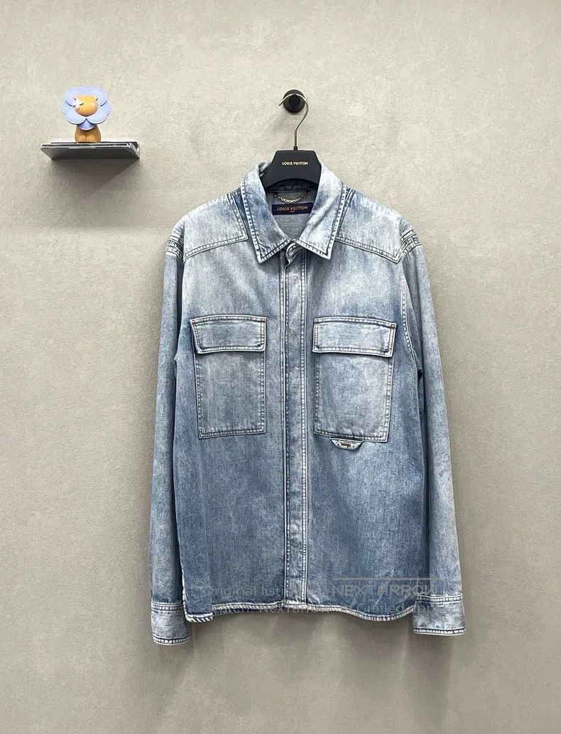 Louis Vuitton Louis Vuitton Light blue denim jacket Size US L / EU 52-54 / 3 - 1 Thumbnail