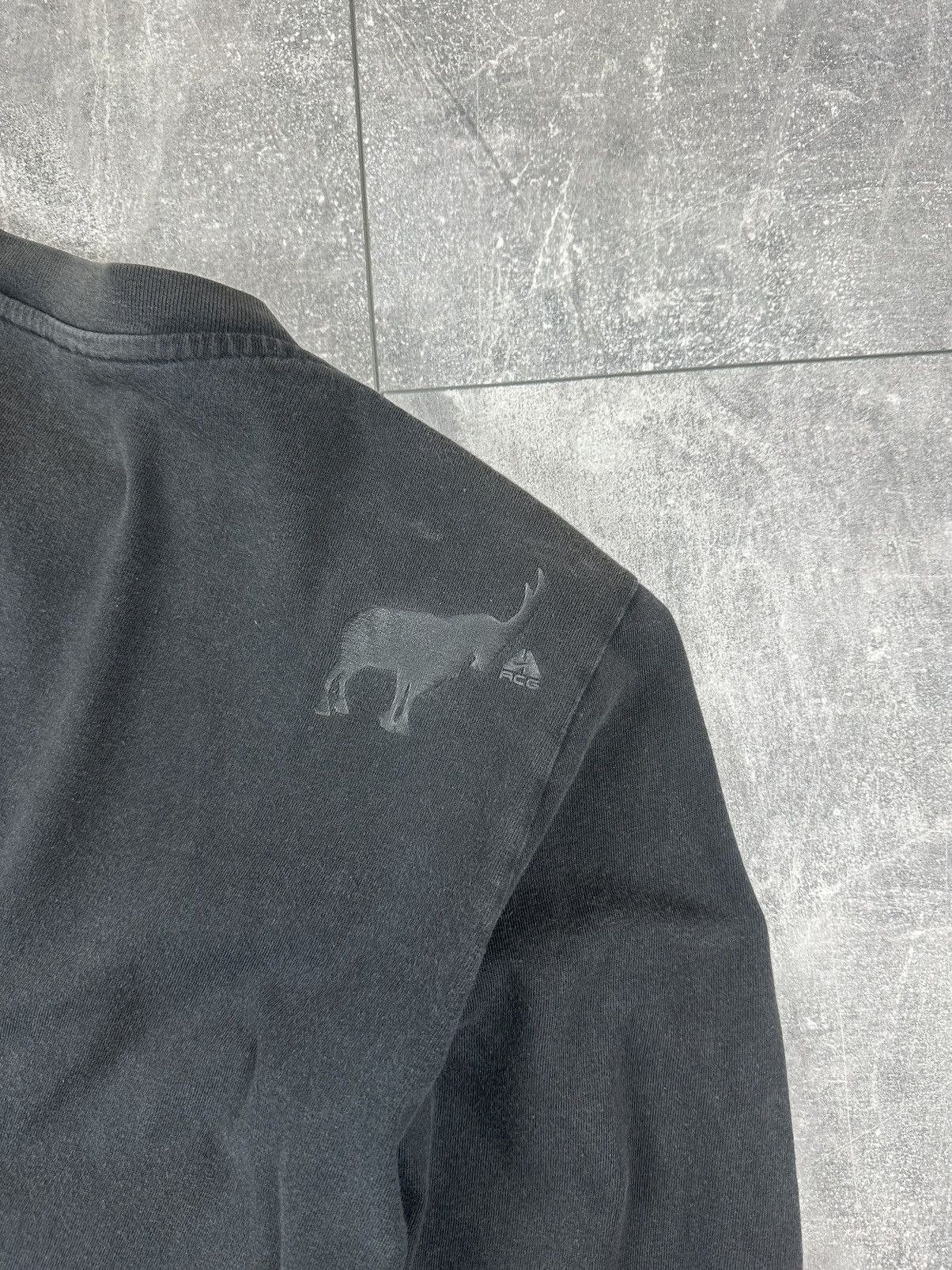 Nike ACG Nike ACG Overprint Logo Long Sleeve Size US S / EU 44-46 / 1 - 14 Thumbnail