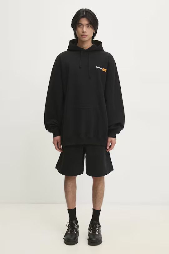 Vetements o1h1sh10525 Oversized Hoodie in Black Size US S / EU 44-46 / 1 - 3 Thumbnail