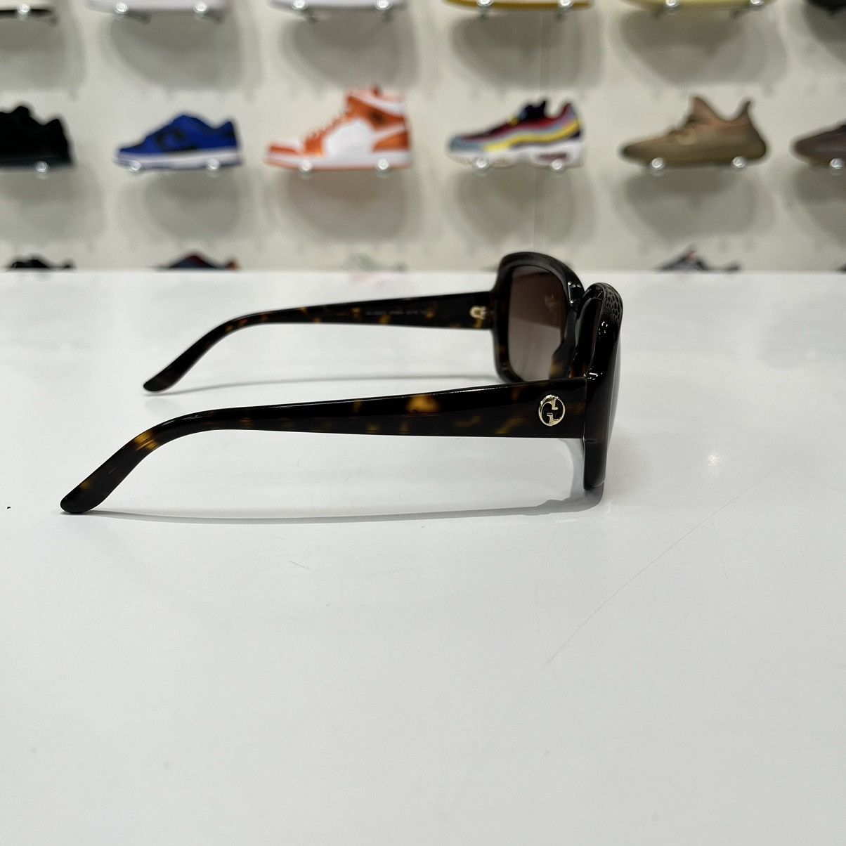 Gucci Gucci Sunglasses (W) Size ONE SIZE - 5 Thumbnail