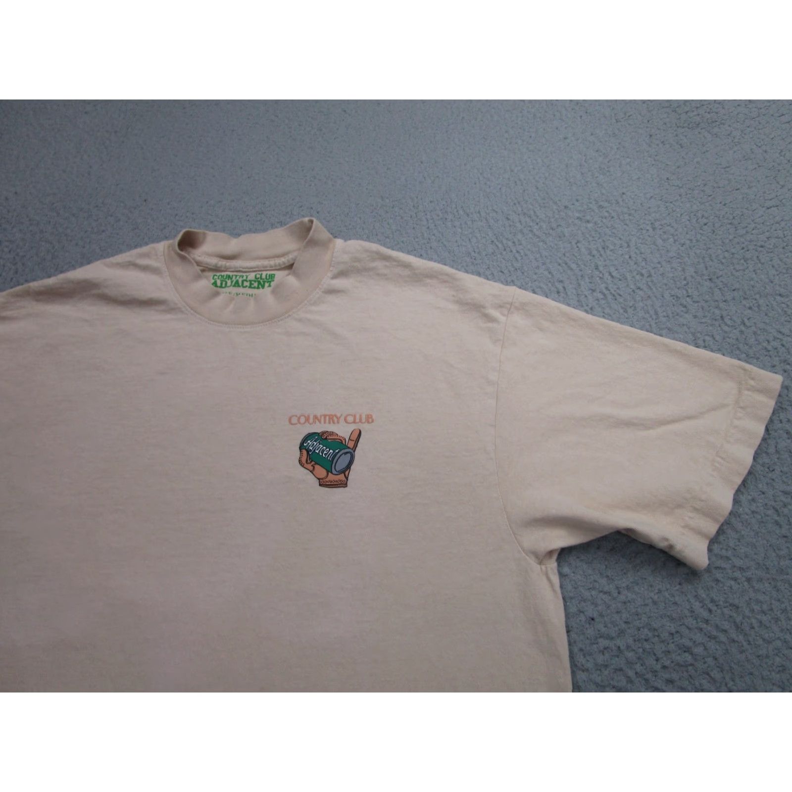 Vintage Country Club Adjacent Shirt Mens Medium Tan Golf Graphic Untuck Tee Made USA Size US M / EU 48-50 / 2 - 2 Thumbnail