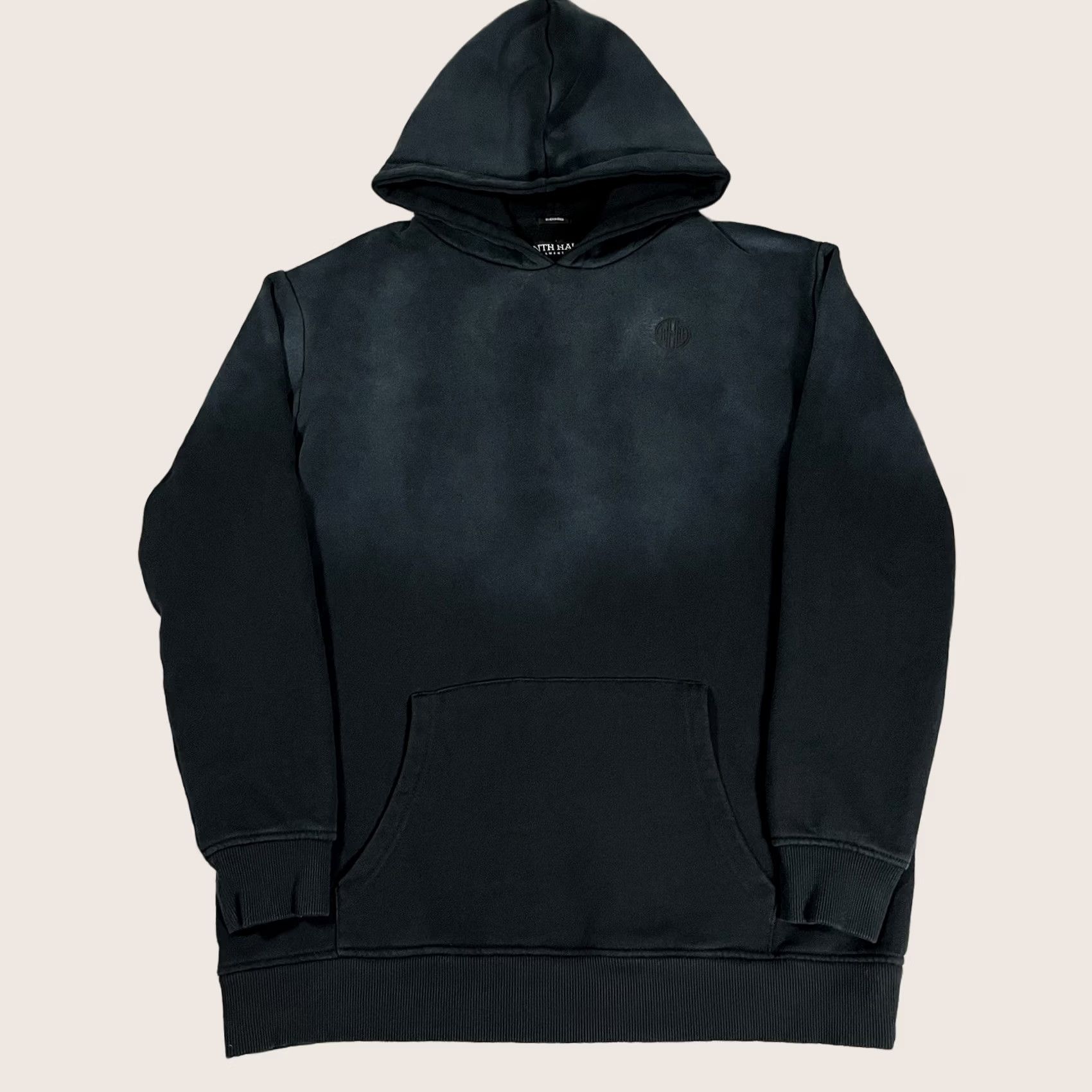 Vintage Fundamentals Hoodie Mens S Black Ombre Wash Pullover Sweatshirt Pockets 90s Grunge Outdoor All Seasons Oversized Logo Regular Fit Size US S / EU 44-46 / 1 - 1 Thumbnail