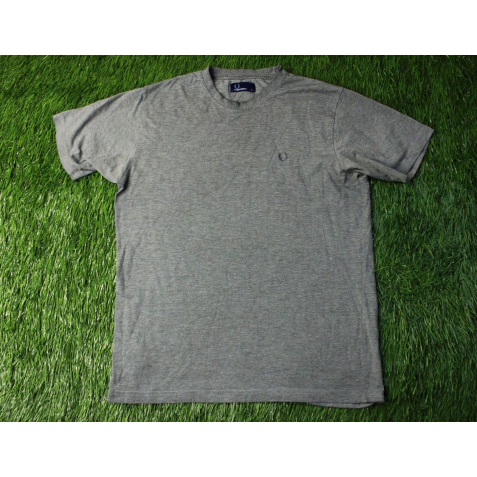 Fred Perry Nike Fred Perry Shirt Mens T-Shirt Jersey Cotton Size L Gray Short Sleeve Crew Neck Basic Shirt Regular Fit Vintage No Size US L / EU 52-54 / 3 - 2 Thumbnail