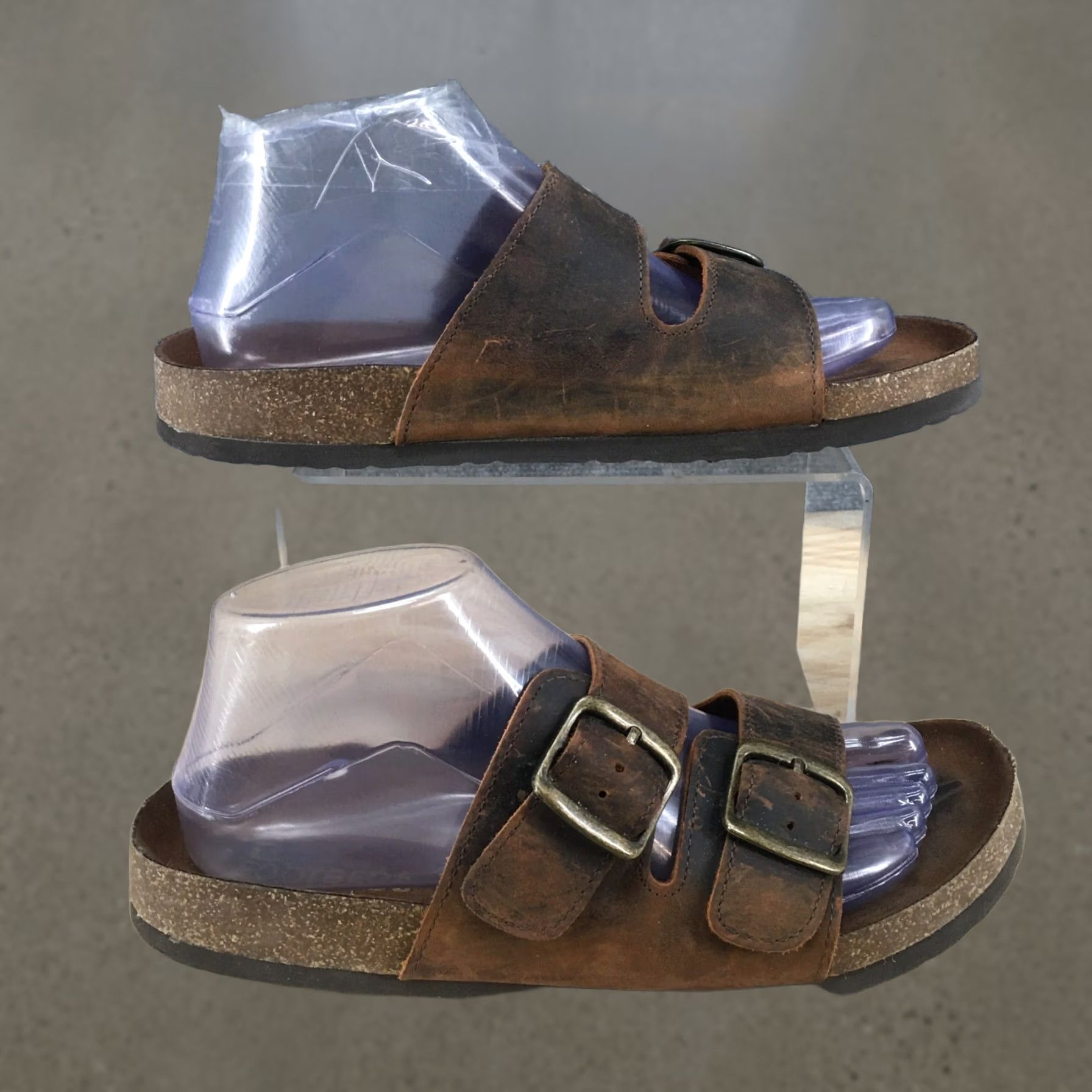 Vintage White Mountain Helga Buckle Slides Womens Brown Leather Sandal 8 M Slip On Casual Footwear Size US 8 / IT 38 - 1 Thumbnail