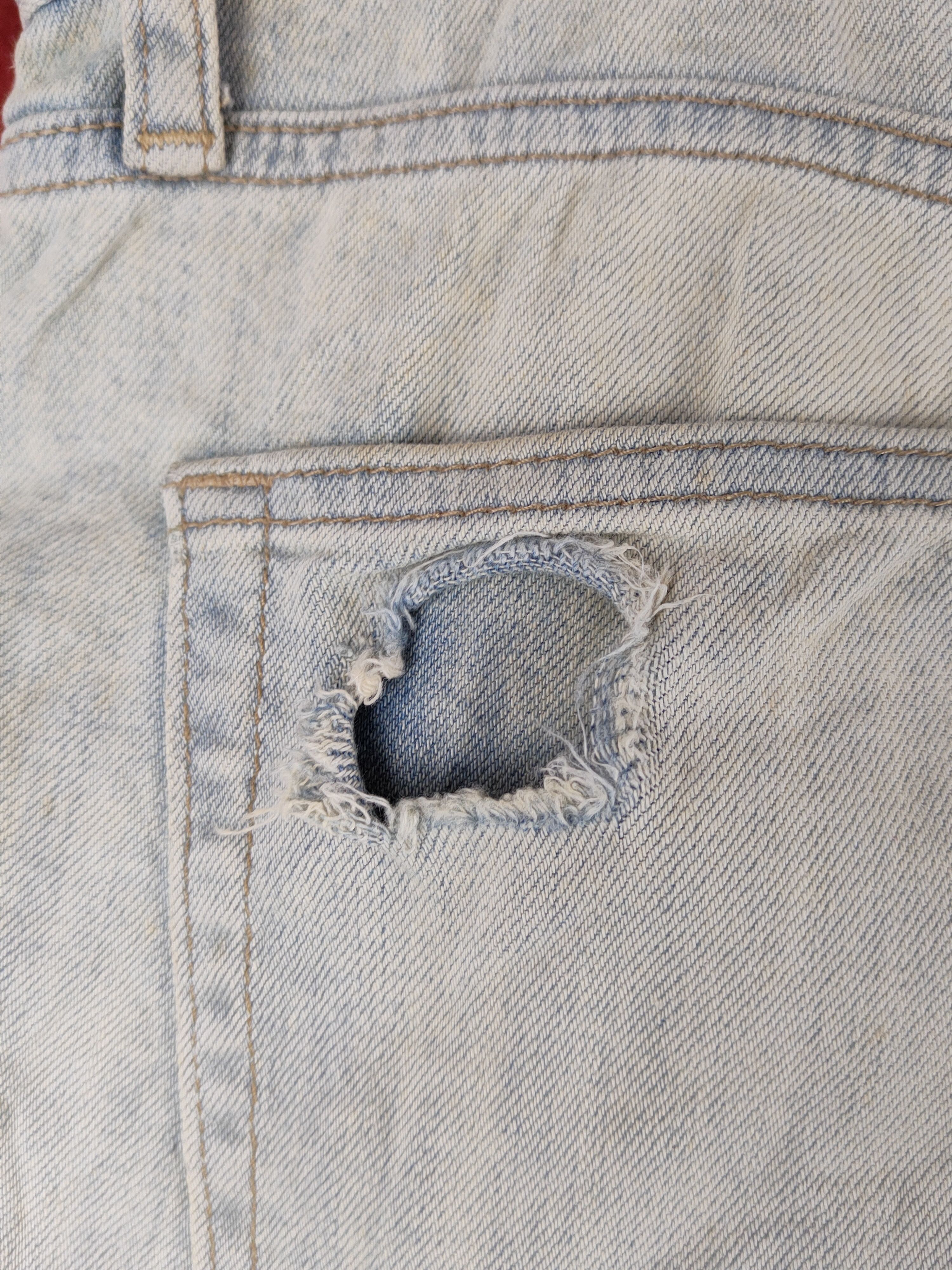 Japanese Brand Uniqlo Faded Distressed dirty patchwork ripped Denim #S1533 Size US 37 - 10 Thumbnail