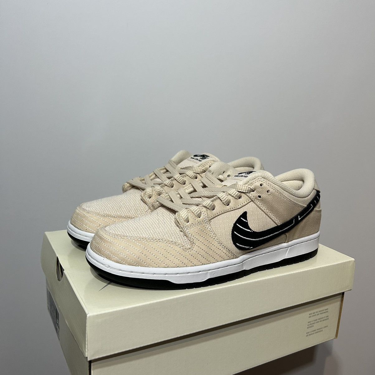 image of Nike Dunk Sb Low Pro Qs Albino & Preto Ap Jujitsu Skateboard Shoes in Beige, Men's (Size 11)