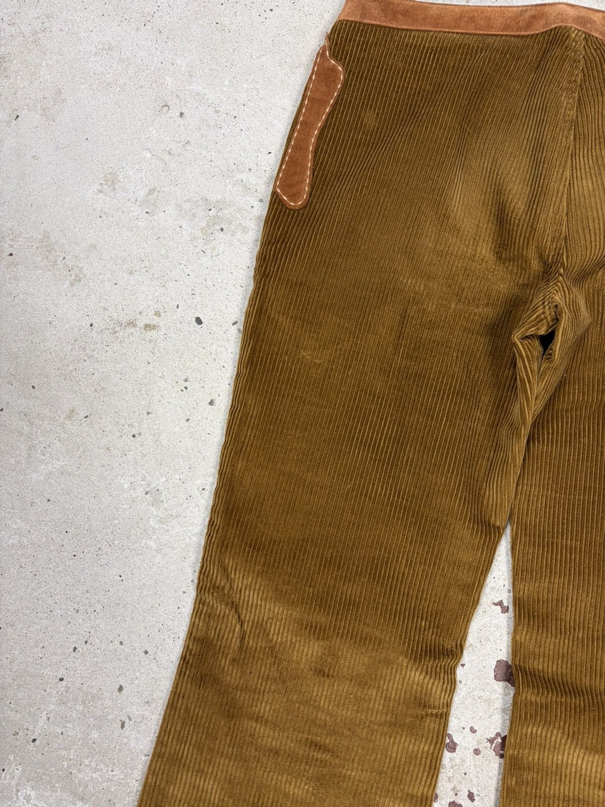 Dolce & Gabbana 2000s Dolce & Gabbana Corduroy Bootcut Pants Suede Leaves Size 30" / US 8 / IT 44 - 17 Thumbnail