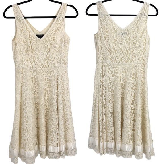 Elie Tahari Tahari Cottagecore Dress Sz 6P Cream Lace Ribbon Full Coquet Size M / US 6-8 / IT 42-44 - 12 Thumbnail