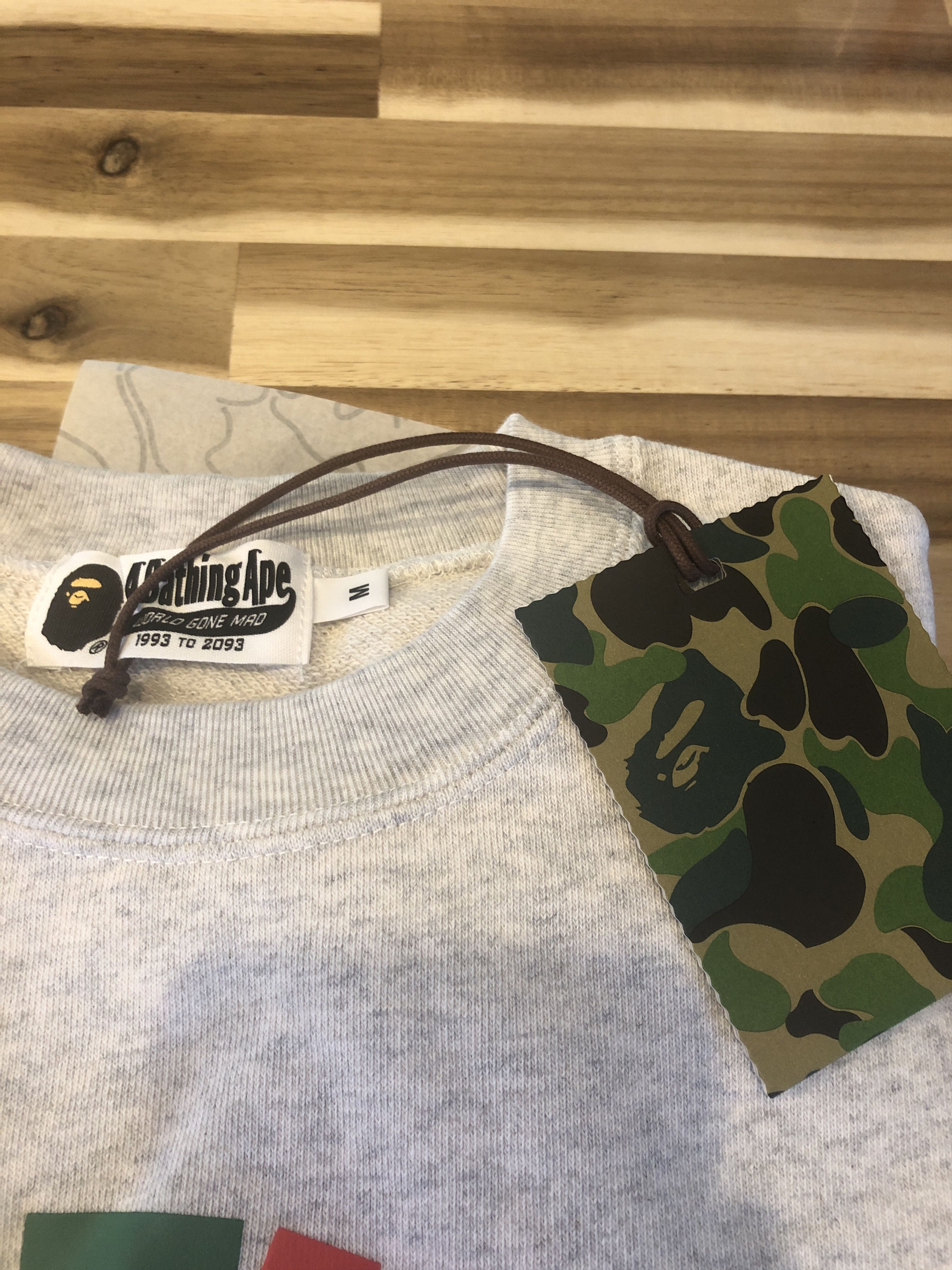 Bape A BATHING APE BAPE MULTICOLOR COLLEGE CREWNECK SWEATSHIRT Size US M / EU 48-50 / 2 - 6 Thumbnail