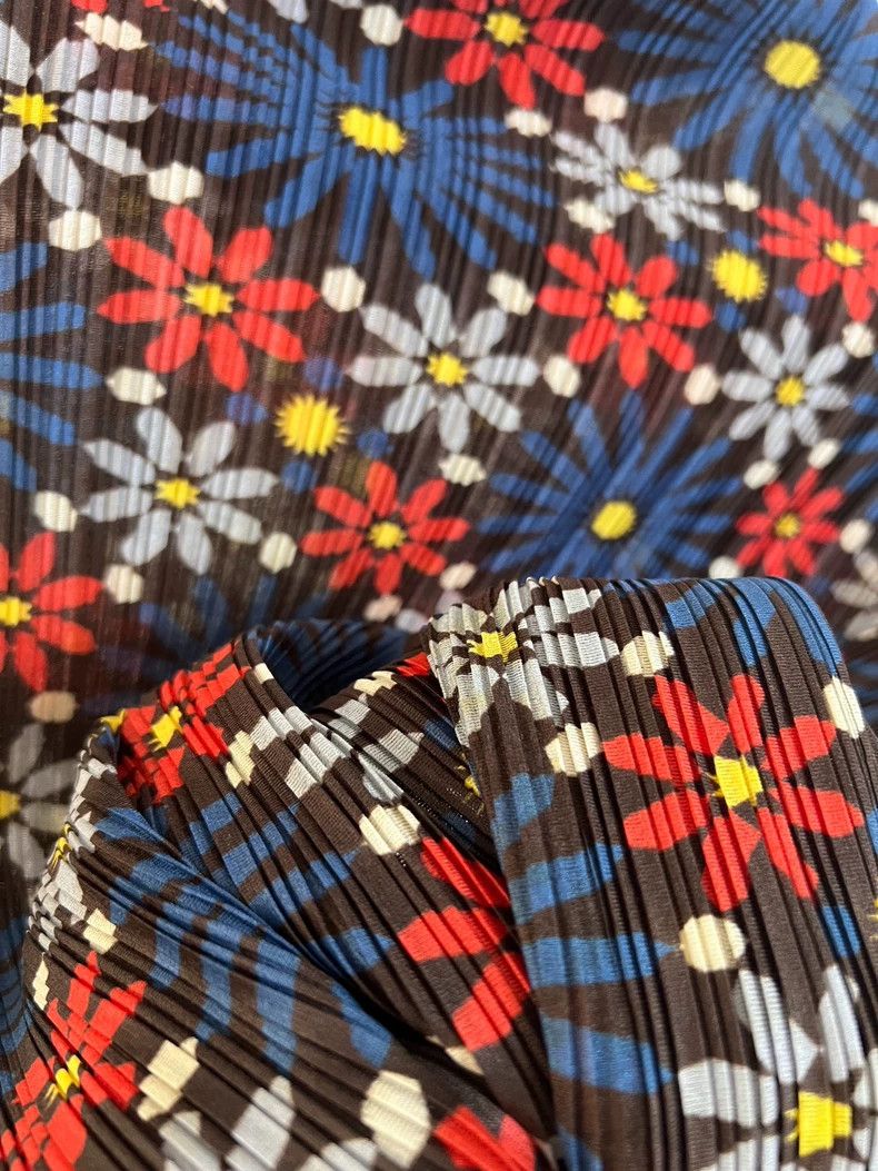 Issey Miyake Issey Miyake size:3 A vintage red and blue floral long-sle Size S / US 4 / IT 40 - 5 Thumbnail