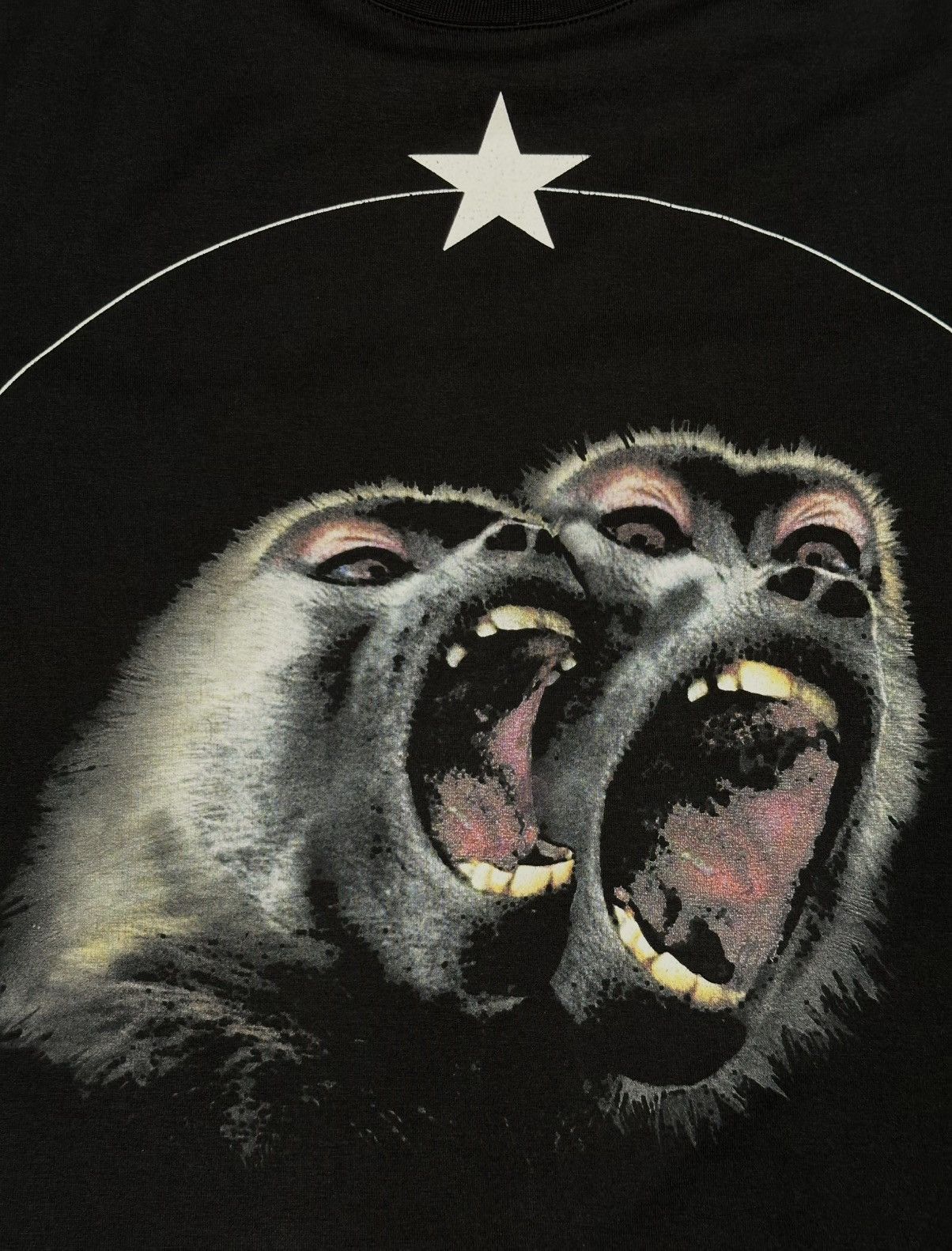 Givenchy Givenchy Monkey Brothers T-Shirt Black Size US L / EU 52-54 / 3 - 3 Thumbnail