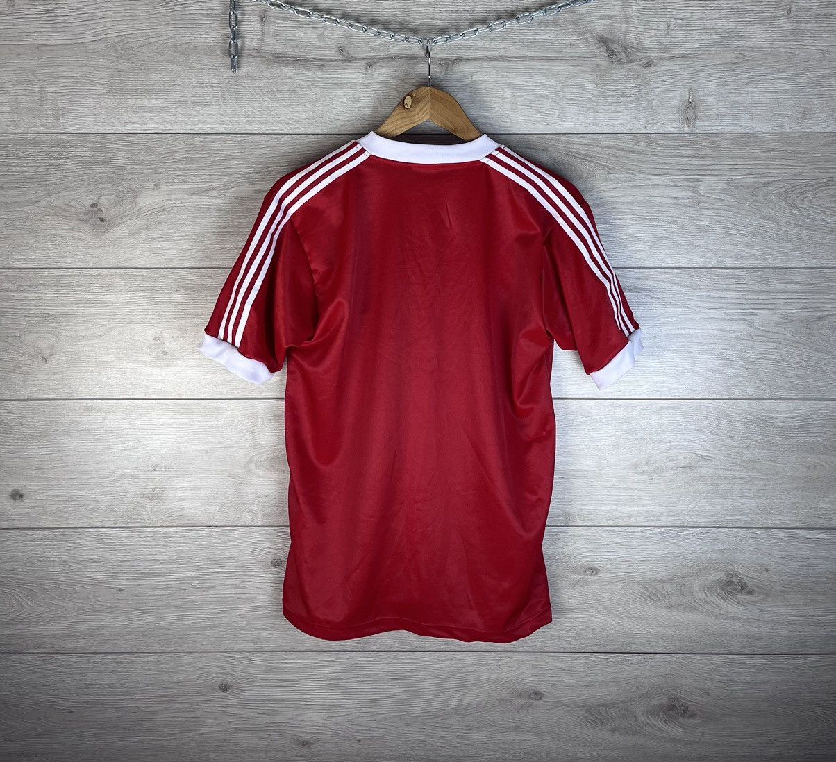 Adidas WREXHAM 1980 HOME RARE VINTAGE JERSEY RETRO FOOTBALL SHIRT Size US M / EU 48-50 / 2 - 9 Thumbnail