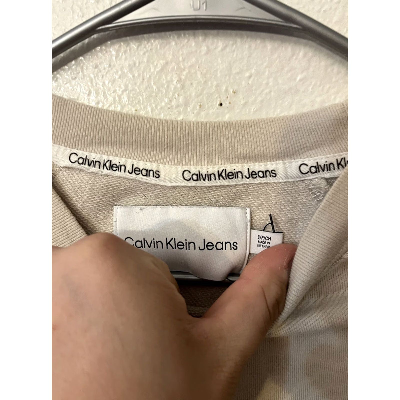 Calvin Klein Calvin Klein Sweatshirt Women Size Small Beige Long Crew Neck Size S / US 4 / IT 40 - 3 Thumbnail