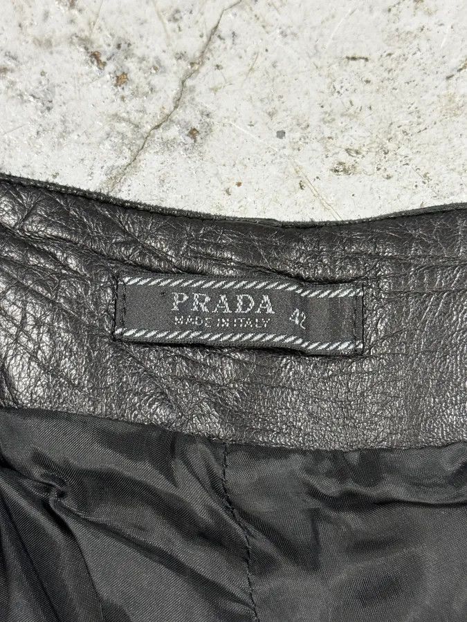 Prada 2000s Prada Black Leather Pants Size US 30 / EU 46 - 8 Thumbnail
