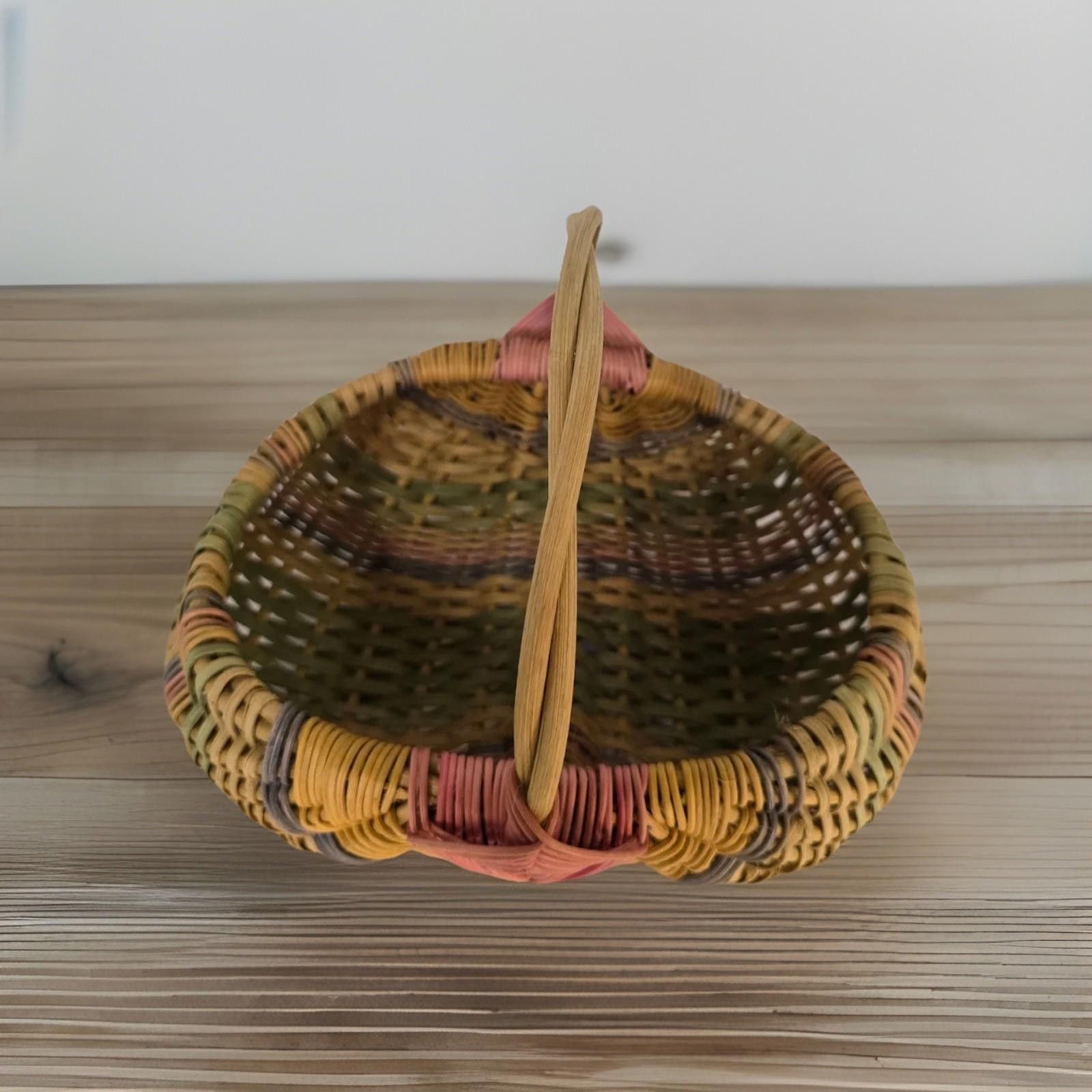 The Unbranded Brand Egg Gathering Buttock Basket 11" x 8" x 8" Vintage Find Size ONE SIZE - 3 Thumbnail