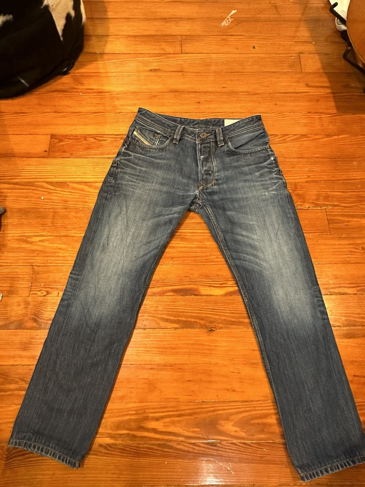 Diesel Diesel Larkee Jeans-Wash 0073N-W31 L30-Regular Straight Fit Size US 31 - 5 Thumbnail