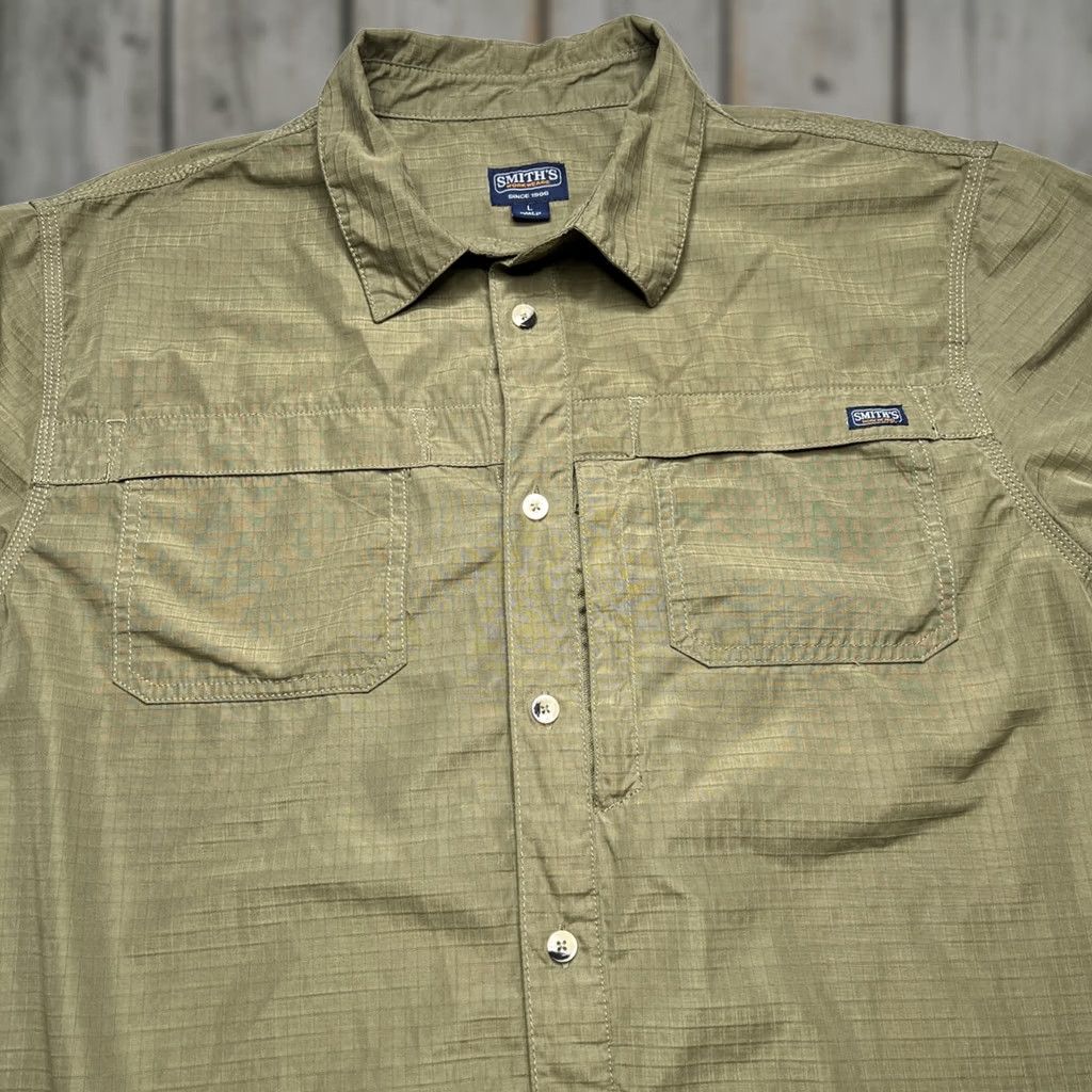 Vintage Smith Workwear Button-Up Short Sleeve Shirt Men Large Ripstop Green Pockets Size US L / EU 52-54 / 3 - 1 Thumbnail