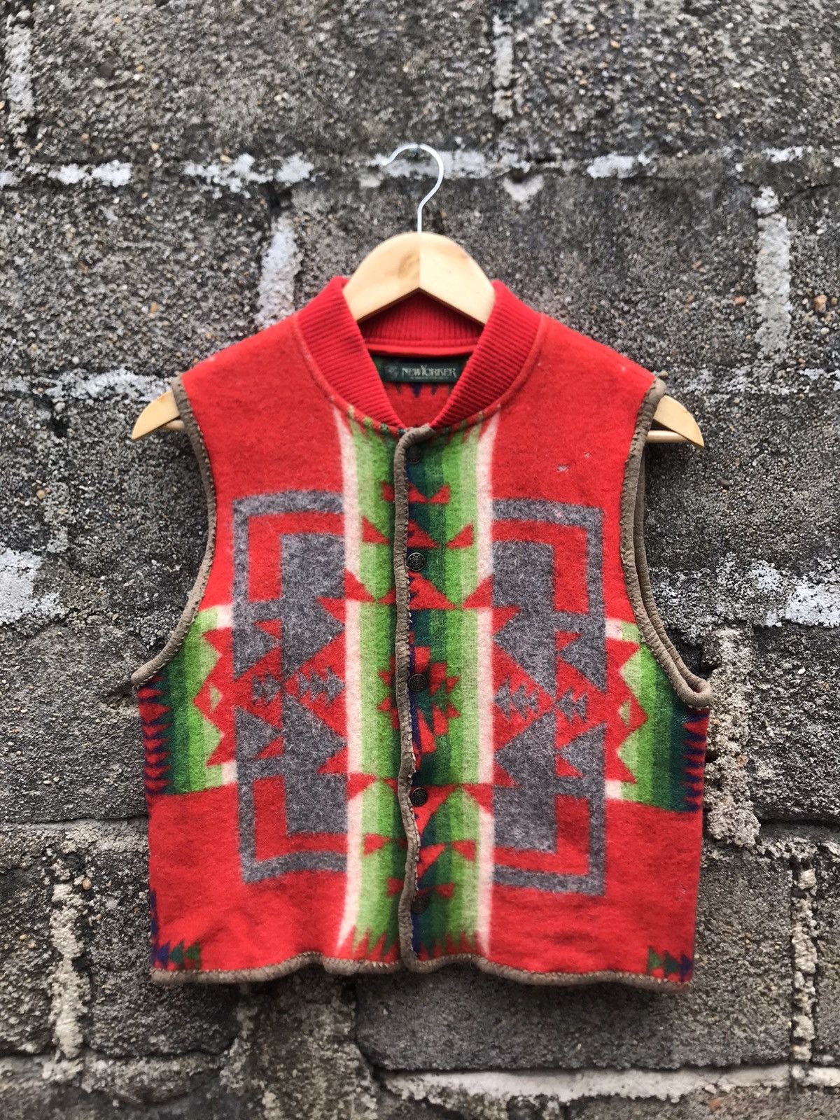 Native ⚡️Vintage 80s New Yorker Peruvian Vest Size US S / EU 44-46 / 1 - 1 Thumbnail