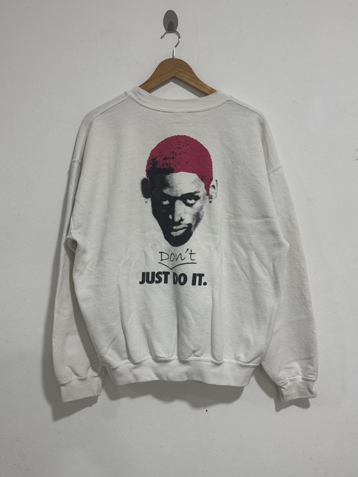 Vintage Gildan Dennis Rodman Parody Custom Sweatshirt Size US L / EU 52-54 / 3 - 1 Thumbnail