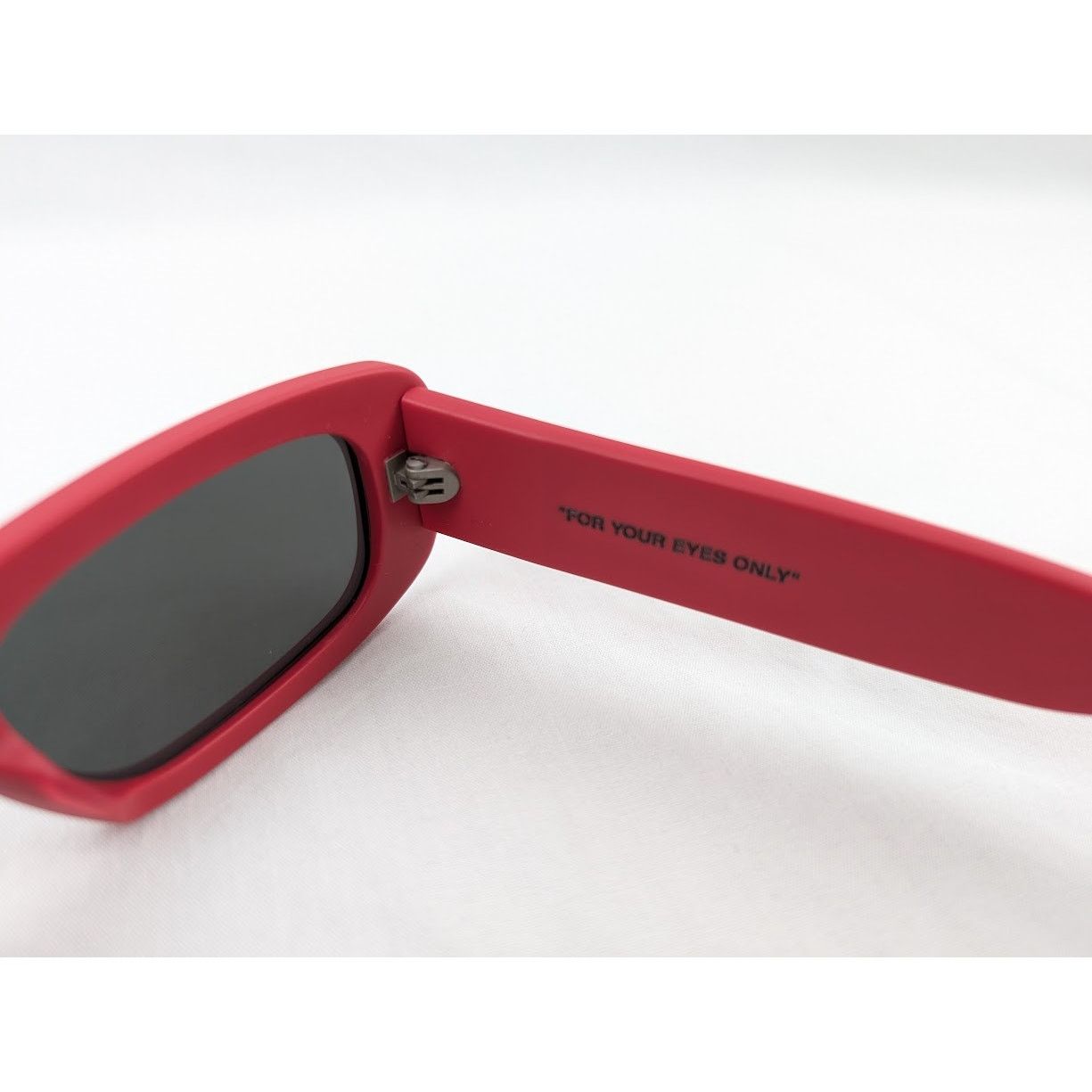 Off-White o1rshd1 Size: OS / Occhiali Da Sole Sunglasses in Red Size ONE SIZE - 14 Thumbnail