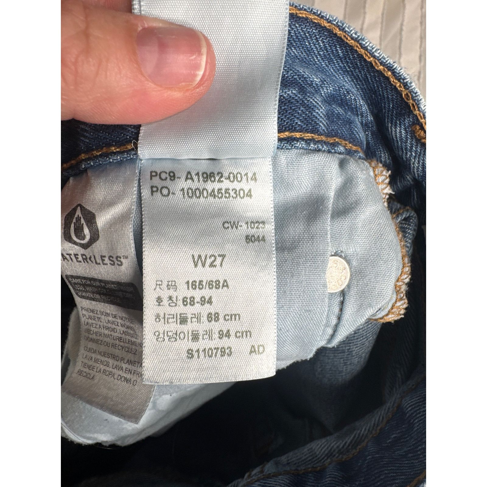 Levi's Levi’s Premium 501 90’s Cut-Off Shorts – Women’s Size 27 Size 27" / US 4 / IT 40 - 10 Thumbnail