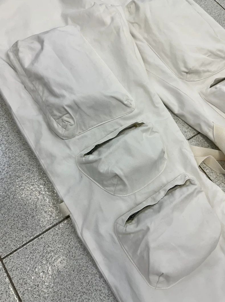 Helmut Lang HELMUT LANG 3D pockets cargo pants Size US 44 / EU 60 - 5 Thumbnail