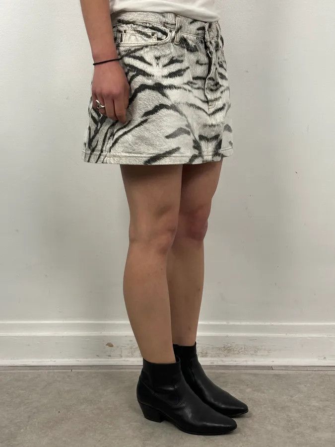 Just Cavalli SS2002 Cavalli White & Black Savage Zebra Skirt Size 29" - 2 Thumbnail