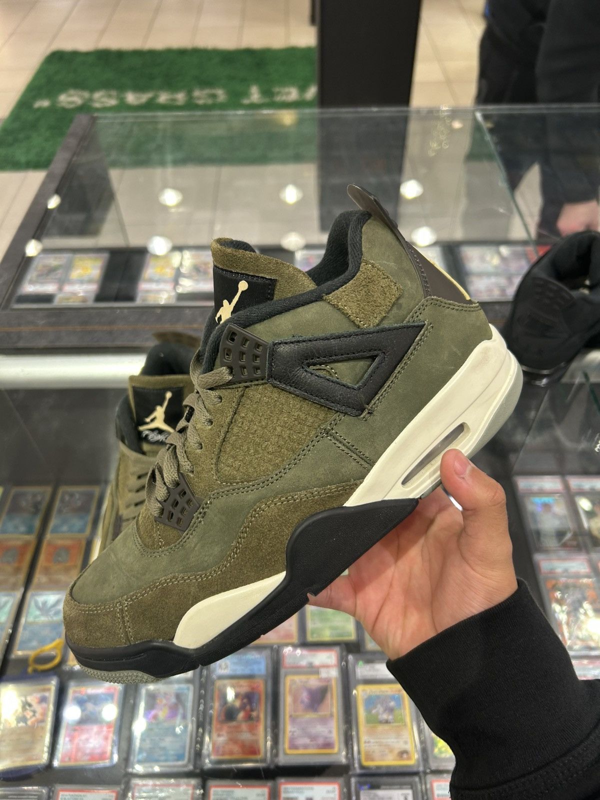 Jordan Brand Jordan 4 retro SE Craft Medium Olive Size US 9.5 / EU 42-43 - 2 Thumbnail