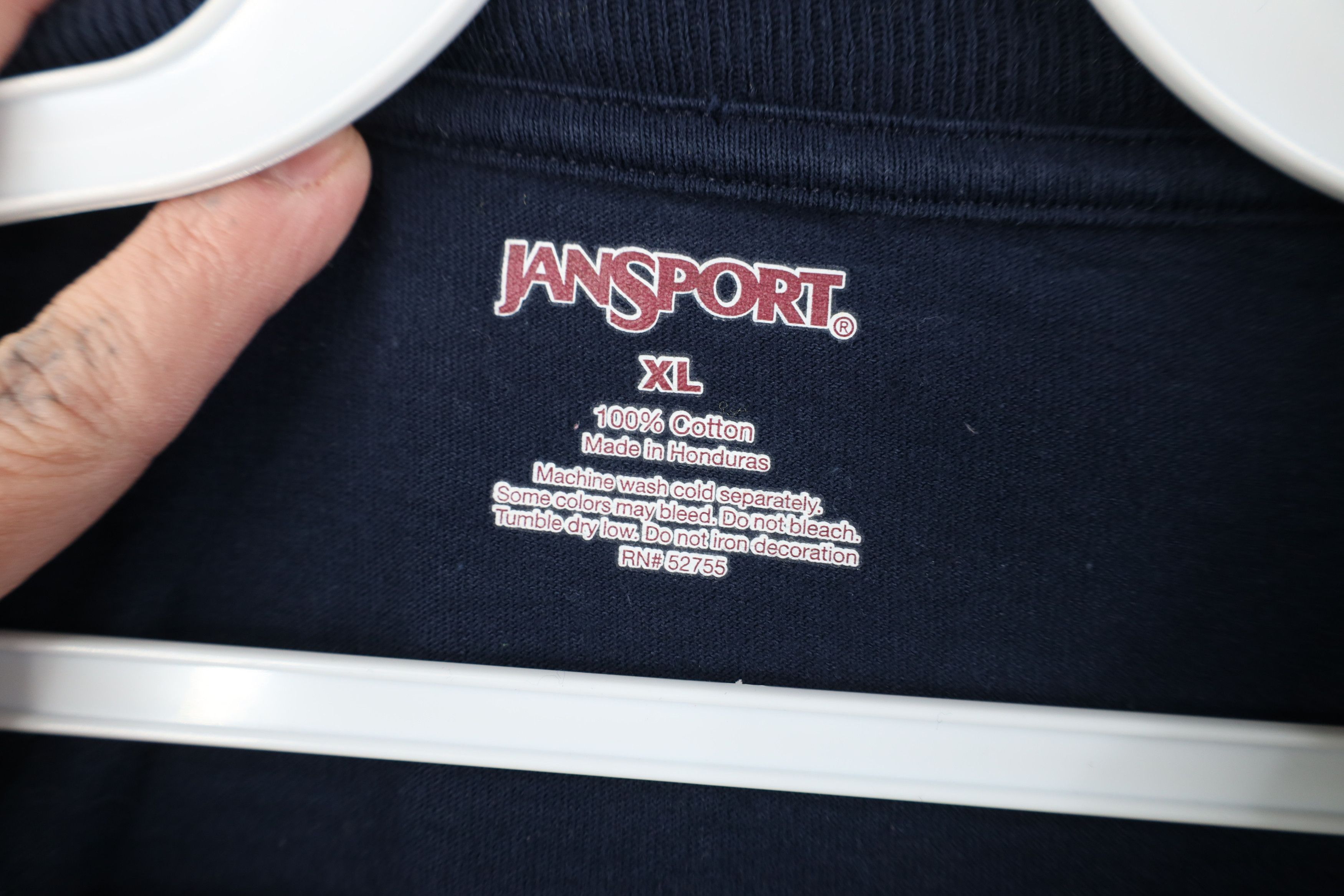 Jansport Vintage JanSport University of Michigan Long Sleeve T-Shirt Size US XL / EU 56 / 4 - 10 Thumbnail