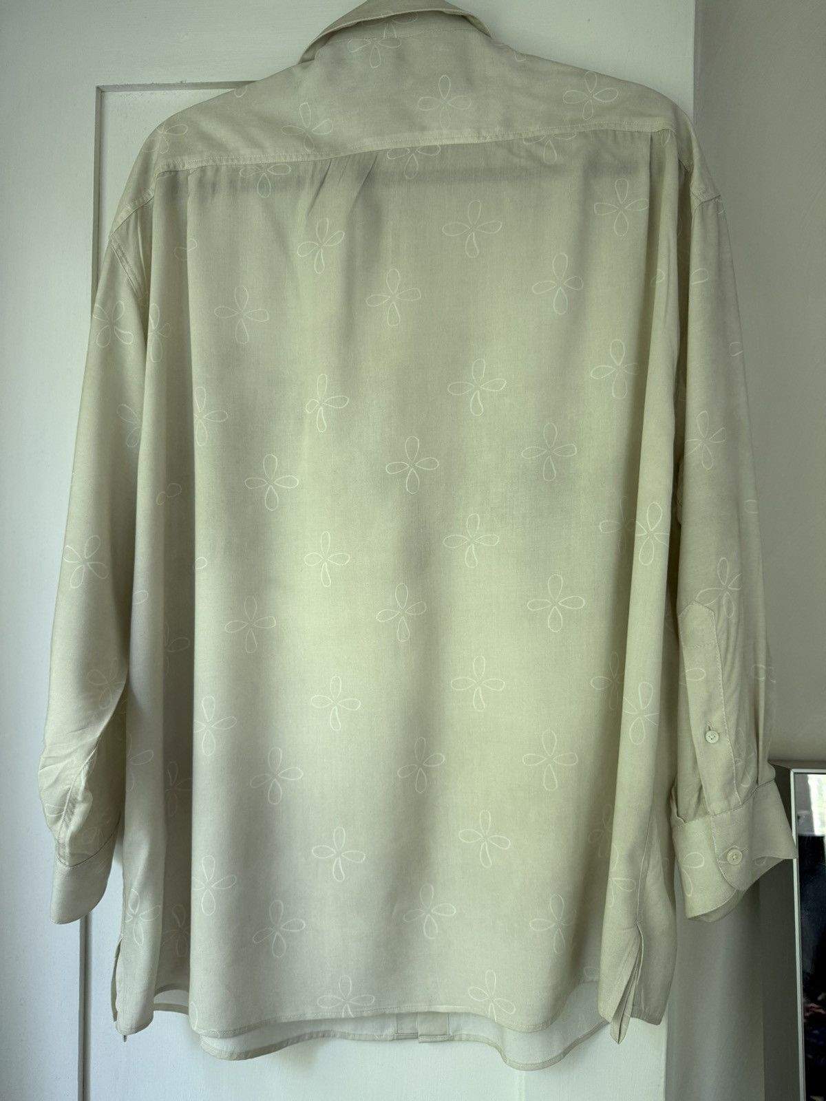 Jacquemus Jacquemus Silky Long Sleeve Button Up Size US M / EU 48-50 / 2 - 4 Thumbnail