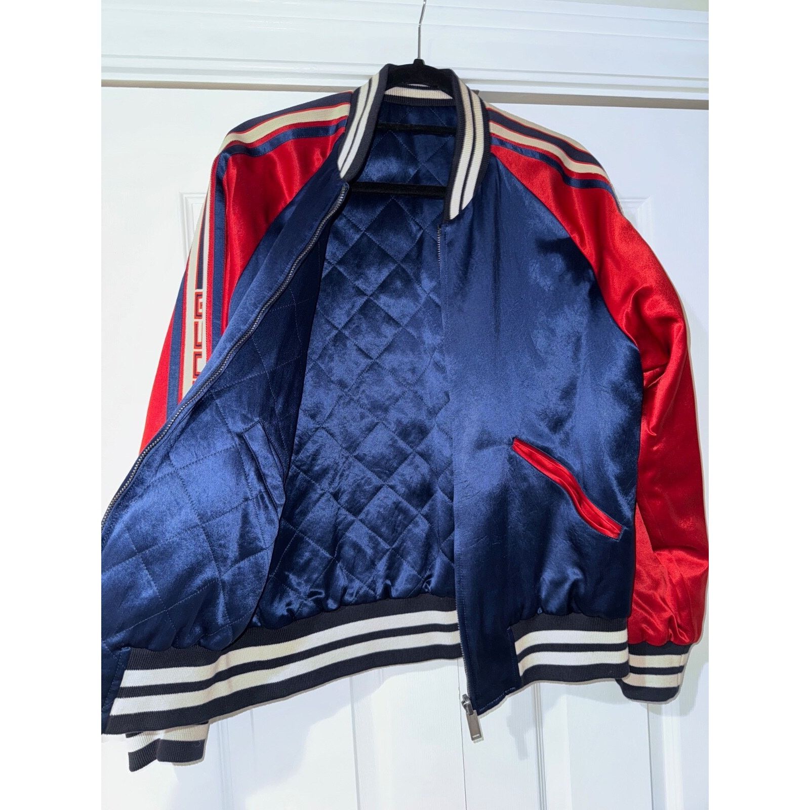 Gucci Gucci Silk Acetate Reversible Bomber Souvenir Jacket 48 Size US M / EU 48-50 / 2 - 16 Thumbnail