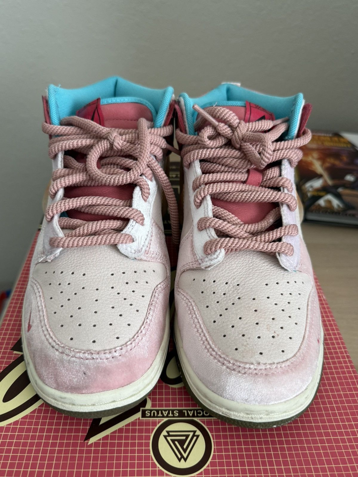 Nike × Social Status Nike Dunk Mid X Social Status Free Lunch Strawberry Milk Size US 8 / EU 41 - 5 Thumbnail