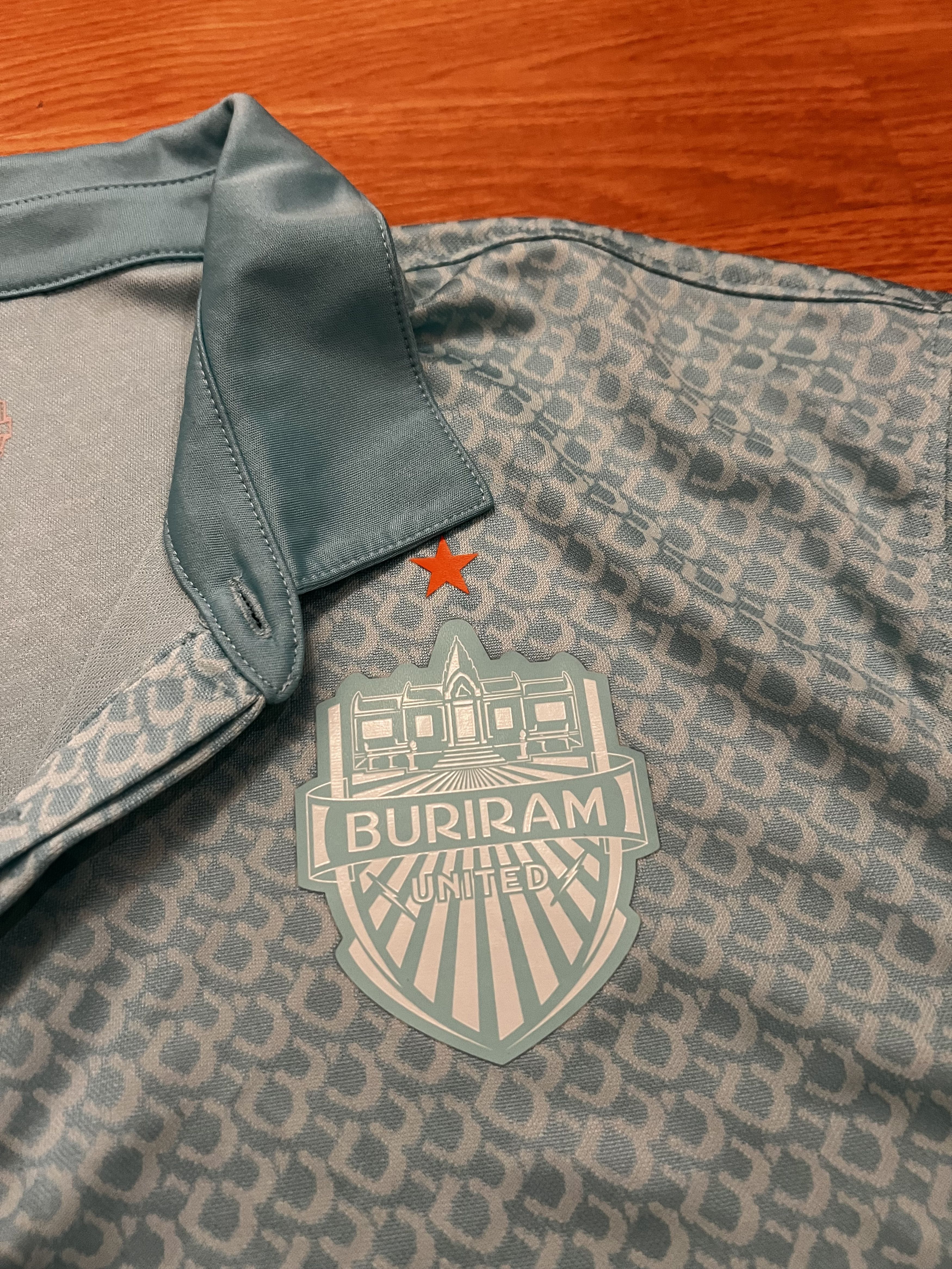 Other Original Buriram United Soccer Trikot Jersey Size US XL / EU 56 / 4 - 8 Thumbnail