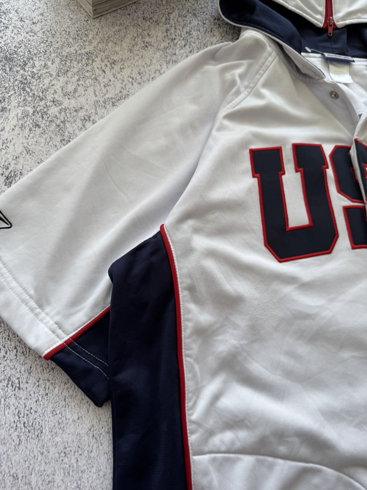 NBA × Reebok × Vintage 2004 TEAM USA BASKETBALL OLYMPIC DREAM TEAM WARM UP HOODIE Size US L / EU 52-54 / 3 - 10 Thumbnail