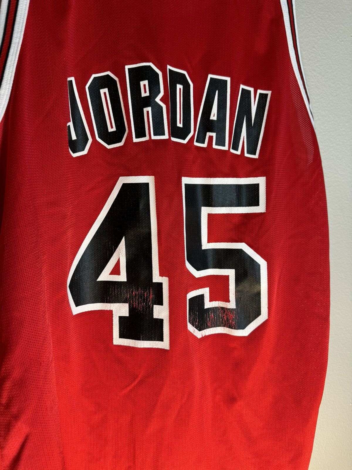 Champion × Jordan Brand × Vintage 🔥CHAMPION RARE JORDAN #45 😳 Size US M / EU 48-50 / 2 - 5 Thumbnail