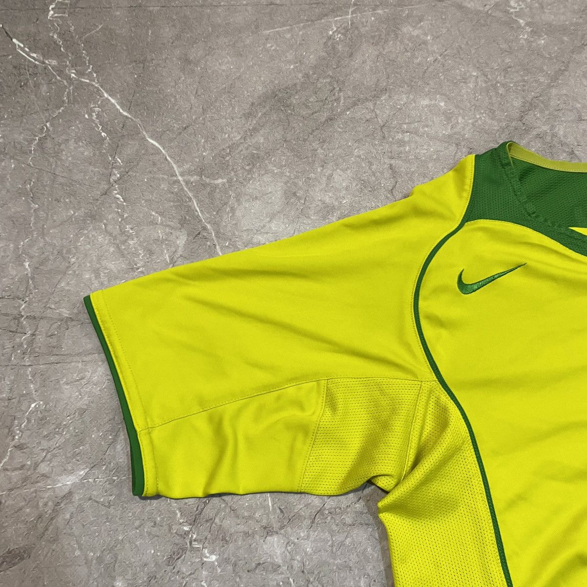 Vintage RONALDO ! VINTAGE NIKE BRAZIL TEE SOCCER JEERSEY NATION 00s Size US S / EU 44-46 / 1 - 8 Thumbnail