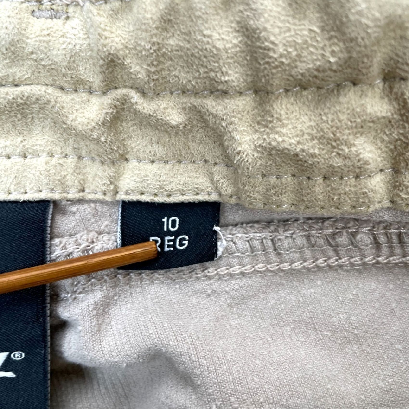 Vintage Kuhl Pants Womens 10R Beige Corduroy Straight Leg Cotton Spandex A-Line? Size 24" / US 00 / IT 34 - 5 Thumbnail