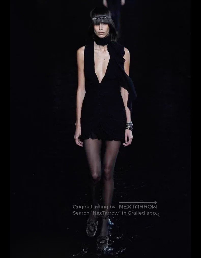 Saint Laurent Paris Saint Laurent Paris Deep V Backless Little Black Dress Size M / US 6-8 / IT 42-44 - 7 Thumbnail