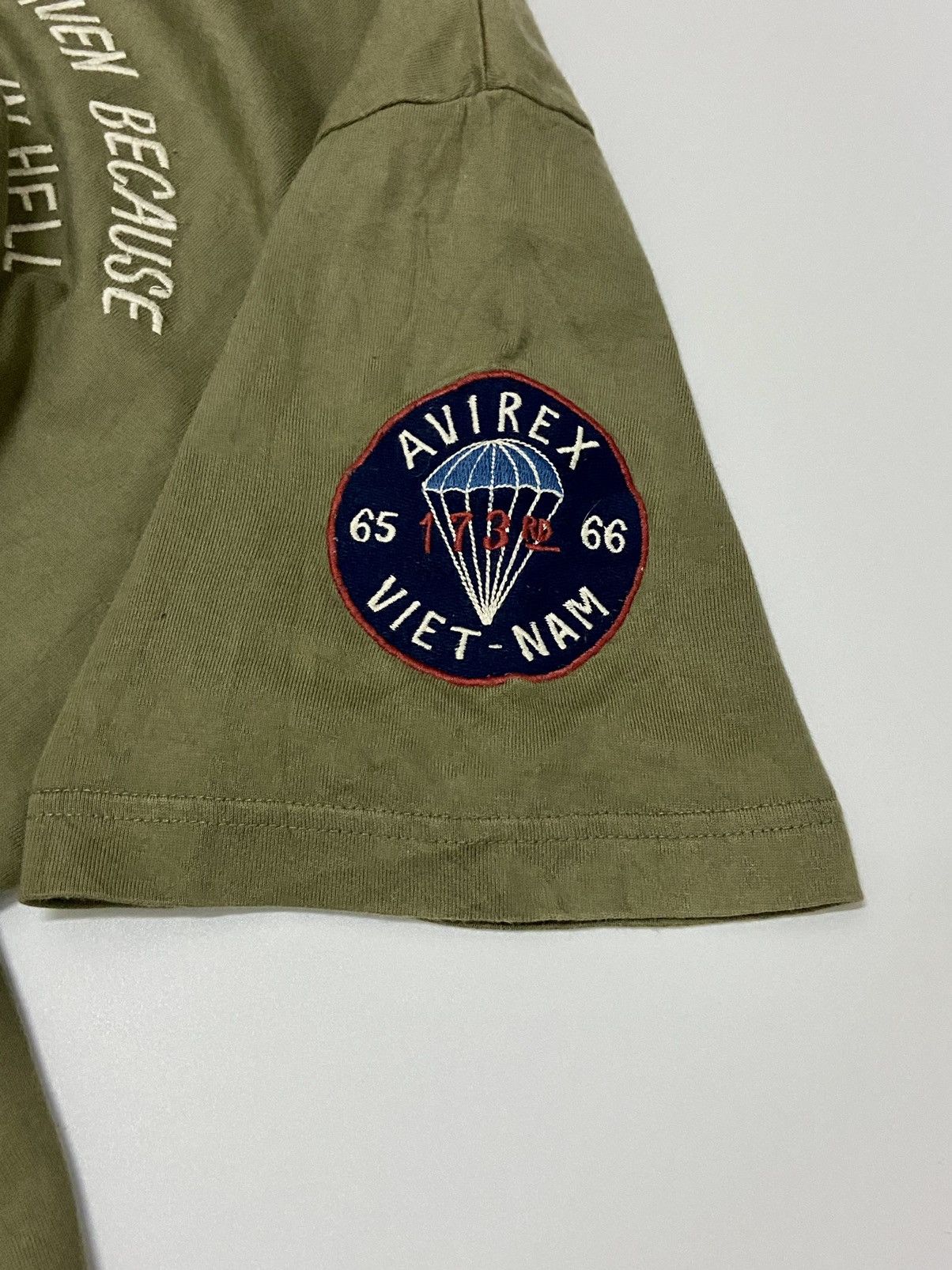 Avirex AVIREX 173 AIRBORNE VIETNAM WAR TEE Size US L / EU 52-54 / 3 - 15 Thumbnail