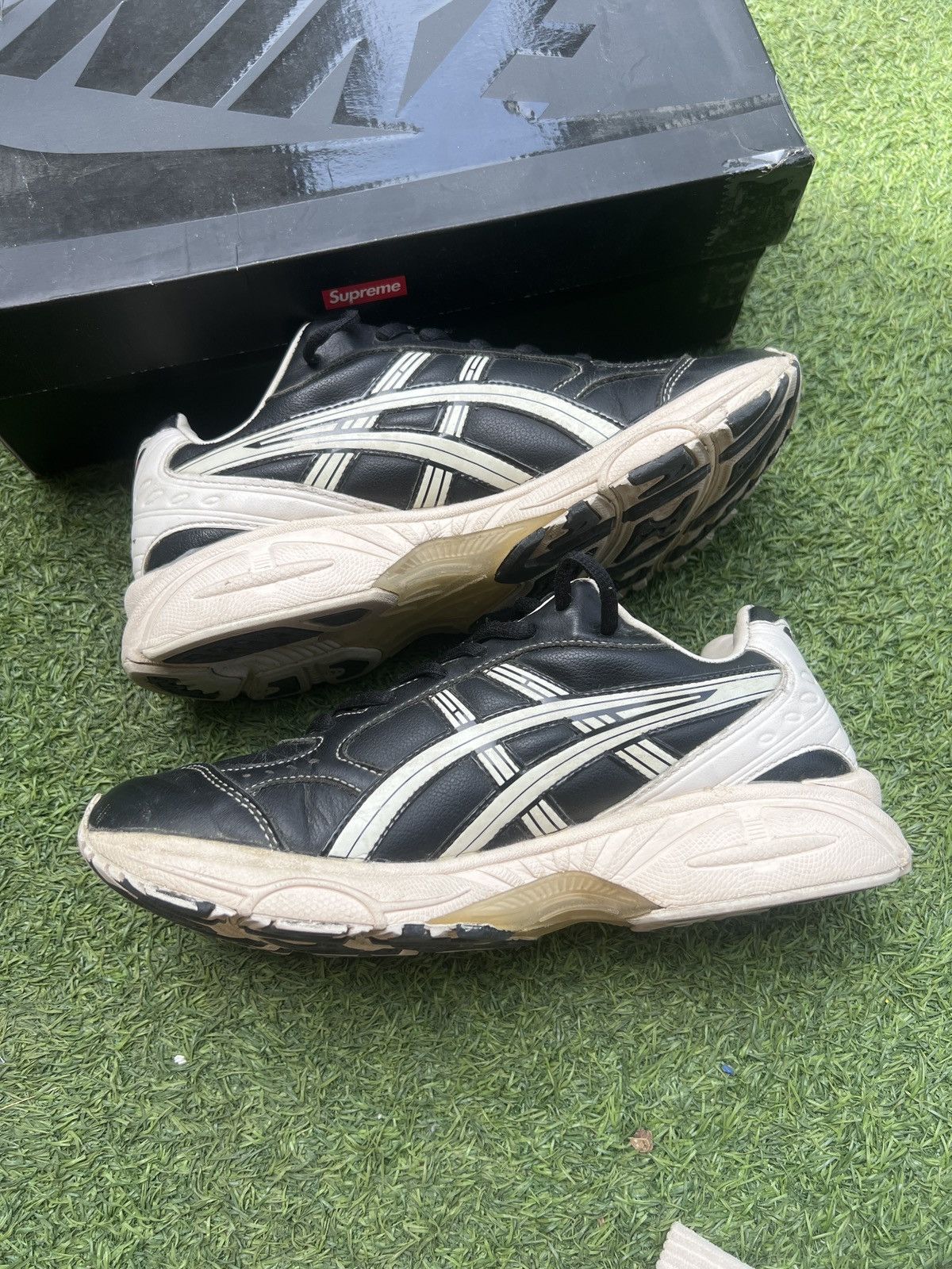 Asics ASICS GEL KAYANO 14 ‘MONOZUKURI’ 1201A179-001 Size US 8 / EU 41 - 2 Thumbnail