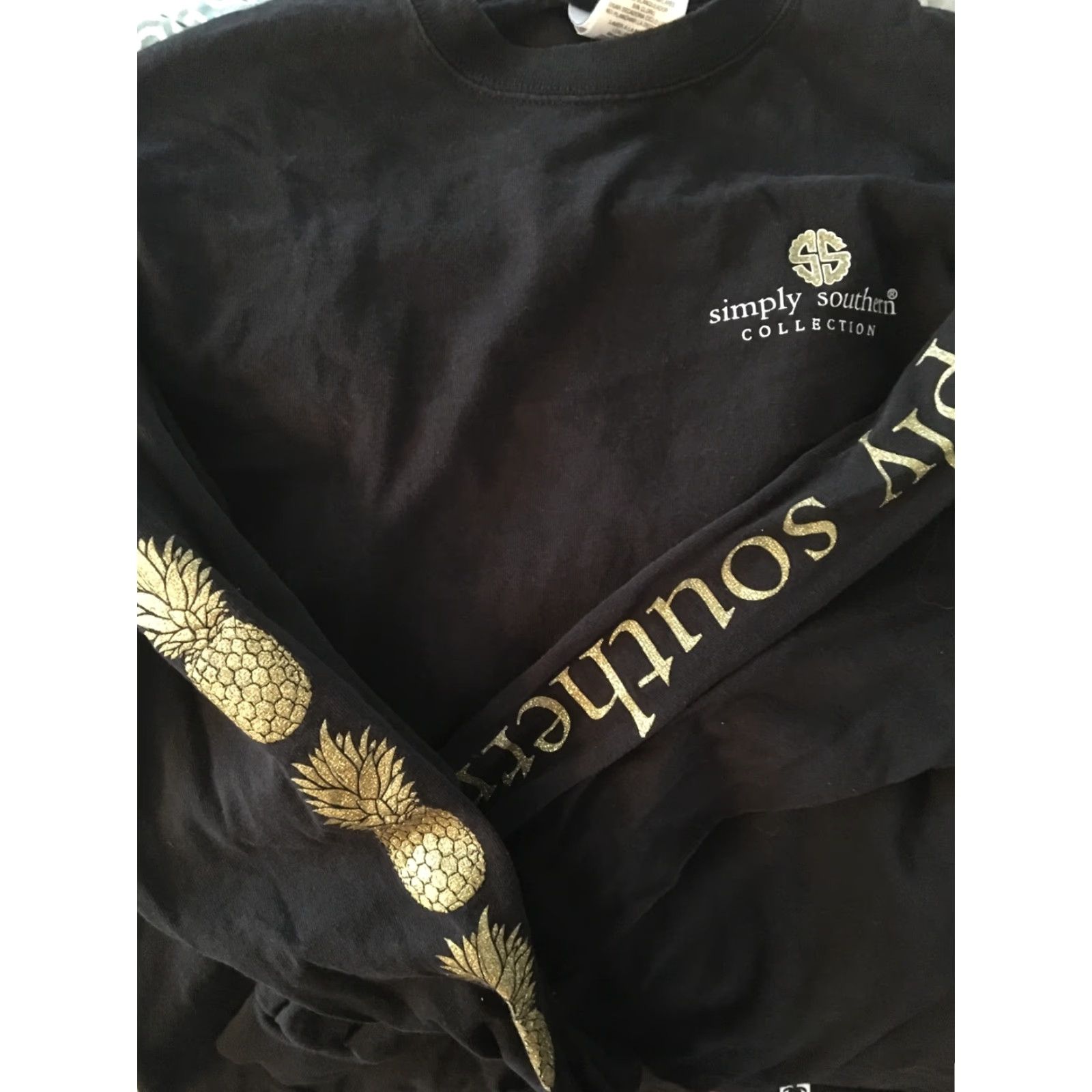 Vintage Simply Southern Shirt Women's Black Gold Pineapple Long Sleeve Sz S Size S / US 4 / IT 40 - 5 Thumbnail