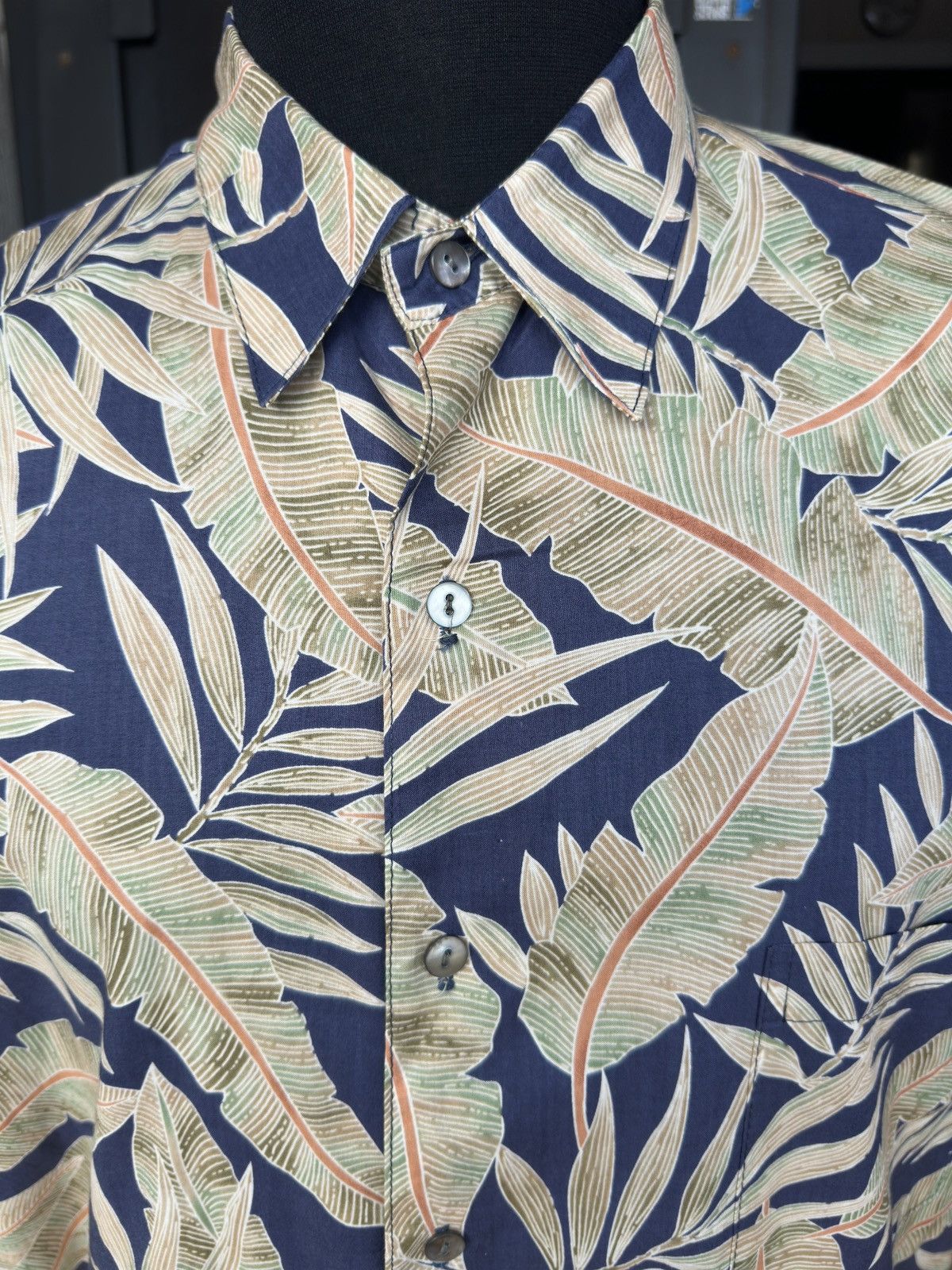 Tori Richard PreOwned Tori Richard Hawaiian Print Blue/Beige Men's L Size US L / EU 52-54 / 3 - 3 Thumbnail