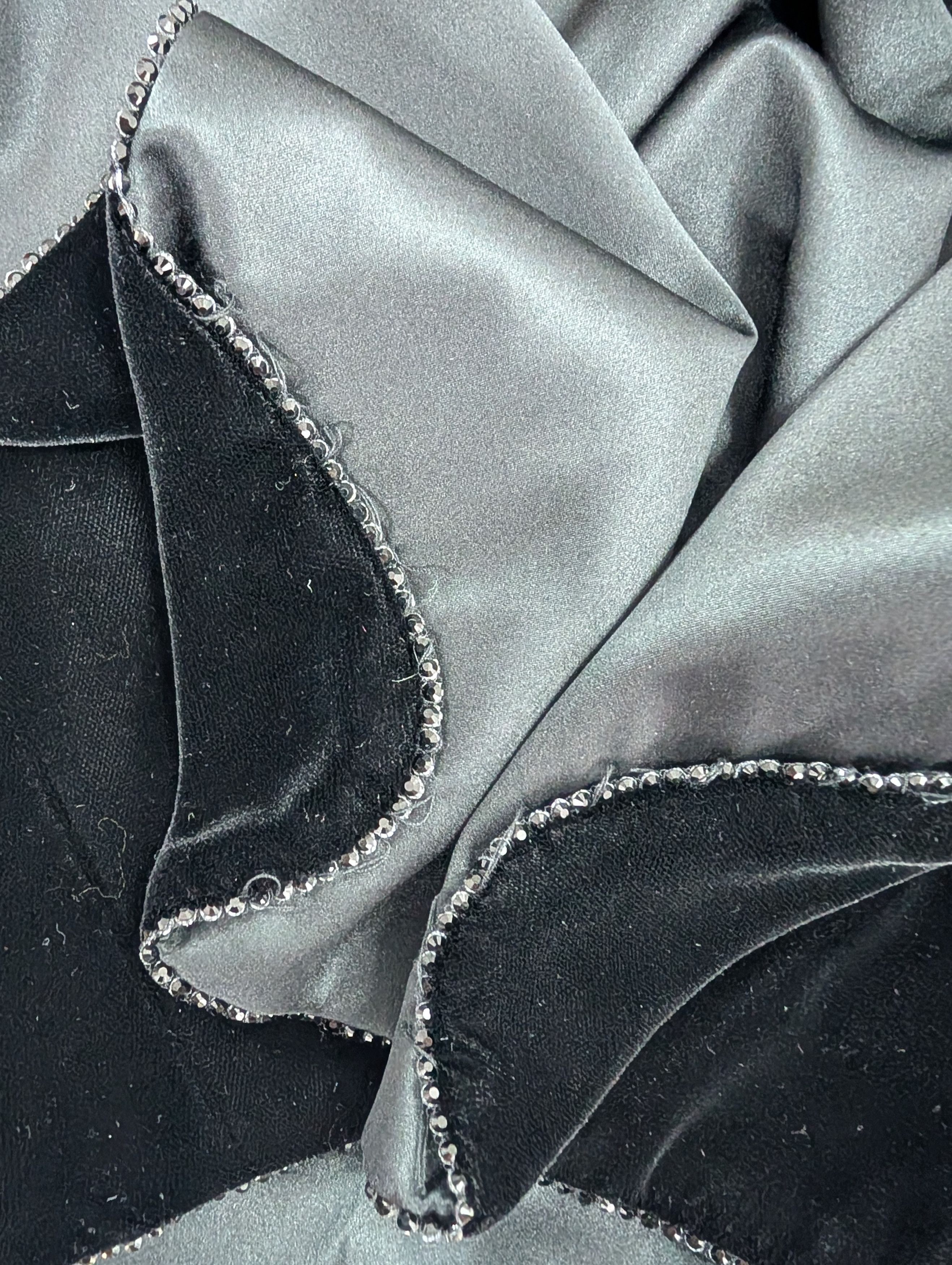 Giorgio Armani Giorgio Armani Black Velvet Vest Size S / US 4 / IT 40 - 5 Thumbnail